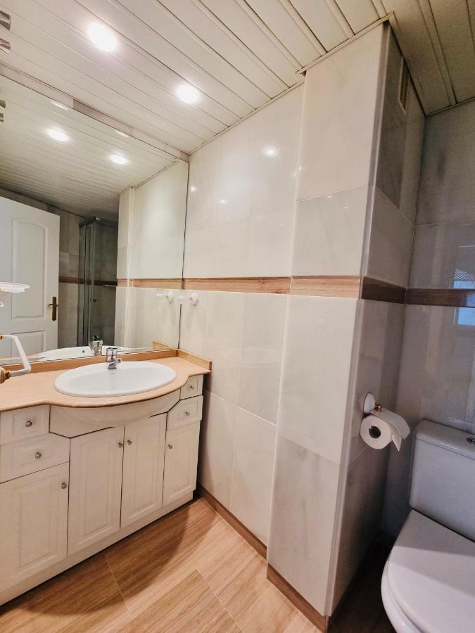 G&G Isla Marina Puerto Apartment Benalmadena Ngoại thất bức ảnh